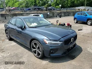 2024 Volvo S60 Plus Dark Theme with VIN 7JRL12TL7RG285605, listed as a Copart auction lot 59494665 with 12,762 mi miles and Salvage title. Bid and sale history available at DreamBid. Image 13.