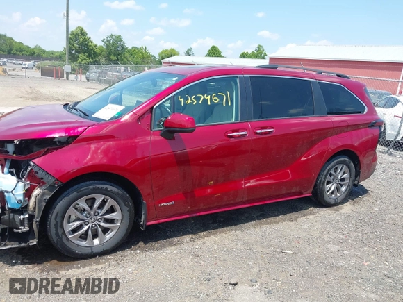 2021 Toyota Sienna XLE with VIN 5TDYSKFC5MS018541, listed as a IAAI auction lot 42579671 with 86,949 mi miles and . Bid and sale history available at DreamBid. Image 15.