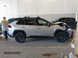 2021 Toyota RAV4 Hybrid XSE with VIN JTME6RFV9MJ006665, listed as a IAAI auction lot 41964182 with 61,654 mi miles and . Bid and sale history available at DreamBid. Image 13.