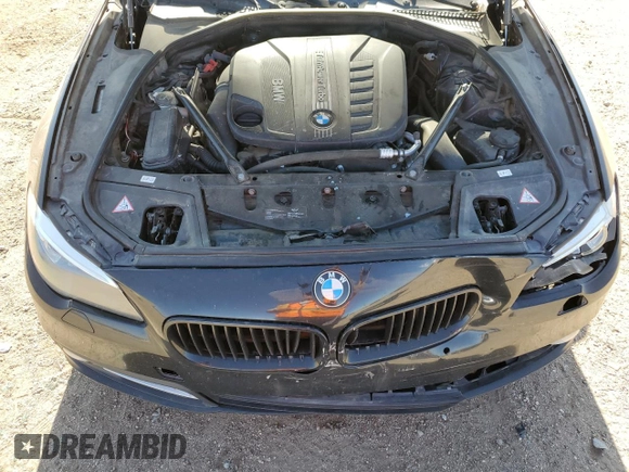 2014 BMW 5 Series 535d with VIN WBAXA5C51ED690385, listed as a Copart auction lot 57290645 with 161,694 mi miles and Salvage title. Bid and sale history available at DreamBid. Image 11.
