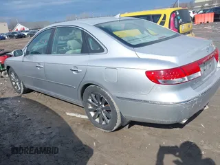 2009 Hyundai Azera Limited with VIN KMHFC46F19A341981, listed as a IAAI auction lot 41714918 with 148,425 mi miles and . Bid and sale history available at DreamBid. Image 15.