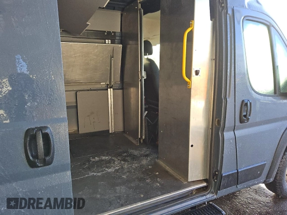 2020 Ram ProMaster Cargo with VIN 3C6URVJG8LE108532, listed as a Copart auction lot 51551915 with 44,392 mi miles and Salvage Title. Bid and sale history available at carsss.com. Image 11.