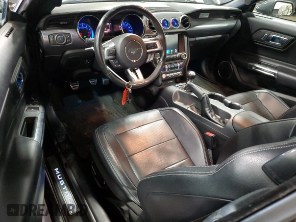 2016 Ford Mustang GT Premium z VIN 1FATP8FF7G5237560, wystawiony jako Copart lot #57983405 z przebiegiem 69 919 mil mil oraz Szkoda całkowita • Salvage title. Historia ofert i sprzedaży dostępna na DreamBid. Obrazek 8.