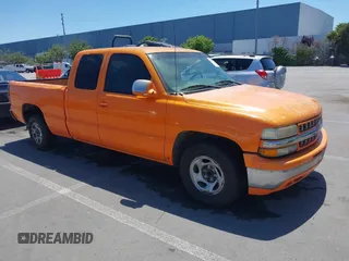2001 Chevrolet Silverado 1500 LS with VIN 2GCEC19V411386445, listed as a IAAI auction lot 42239777 with Not Provided miles and . Bid and sale history available at DreamBid. Image 1.