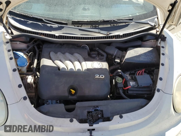 2005 Volkswagen Beetle GL with VIN 3VWBM31Y75M366011, listed as a Copart auction lot 70810124 with 62,284 mi miles and Clean Title. Bid and sale history available at DreamBid. Image 11.