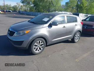 2016 Kia Sportage LX with VIN KNDPBCAC9G7840928, listed as a IAAI auction lot 42096987 with 211,548 mi miles and . Bid and sale history available at carsss.com. Image 17.