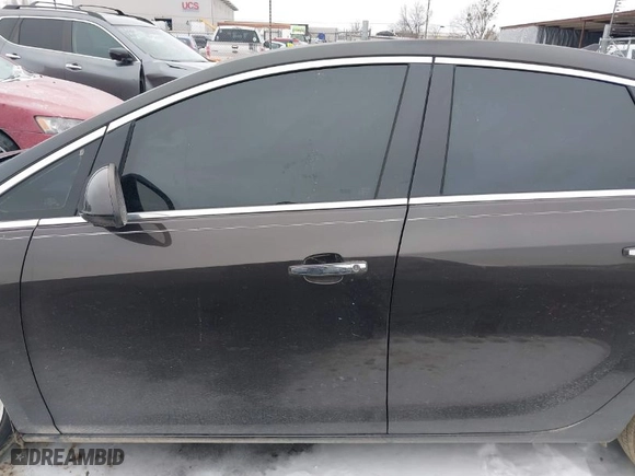 2013 Buick Verano Convenience Group with VIN 1G4PR5SK5D4113727, listed as a IAAI auction lot 41622153 with 112,272 mi miles. Bid and sale history available at carsss.com. Image 14.