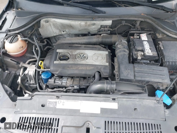 2016 Volkswagen Tiguan R-Line with VIN WVGAV7AX1GW521967, listed as a IAAI auction lot 42803643 with 128,794 mi miles and . Bid and sale history available at DreamBid. Image 10.
