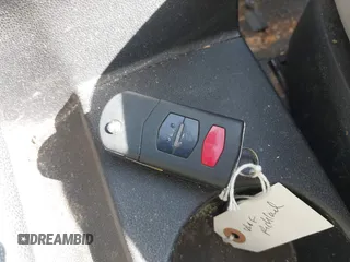 2013 Mazda 5 Touring с VIN JM1CW2CL5D0150270, выставлен на аукционе IAAI как лот 42696073 с пробегом 98 715 миль миль и . История ставок и продаж доступна на DreamBid. Изображение 11.