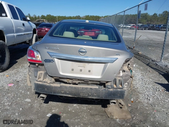 2015 Nissan Altima 2.5 with VIN 1N4AL3AP4FC207125, listed as a IAAI auction lot 41464562 with 141,280 mi miles. Bid and sale history available at carsss.com. Image 16.