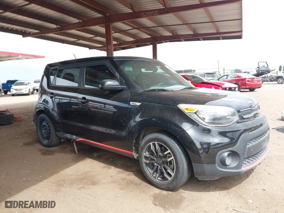 2019 Kia Soul with VIN KNDJN2A28K7684291, listed as a IAAI auction lot 41936705 with 140,653 mi miles. Bid and sale history available at carsss.com. Image 1.