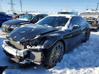 2018 Porsche Panamera 4 E-Hybrid with VIN WP0AE2A70JL177743, listed as a Copart auction lot 88888935 with 51,477 mi miles and Salvage Title. Bid and sale history available at DreamBid. Image 1.