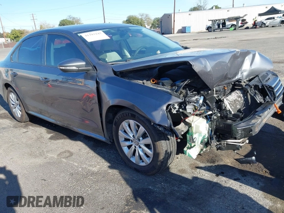 2012 Volkswagen Passat S w/Appearance with VIN 1VWAP7A34CC019328, listed as a IAAI auction lot 41393247 with 209,861 mi miles. Bid and sale history available at carsss.com. Image 1.