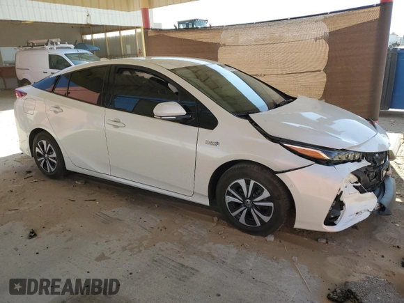 2017 Toyota Prius Plus with VIN JTDKARFP2H3063853, listed as a Copart auction lot 54144815 with 99,711 mi miles and Salvage Title. Bid and sale history available at DreamBid. Image 4.
