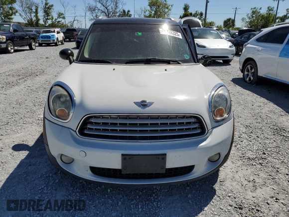 2011 MINI Countryman with VIN WMWZB3C55BWM00224, listed as a Copart auction lot 51319055 with 182,840 mi miles and Non Repairable. Bid and sale history available at DreamBid. Image 5.