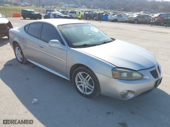 2006 Pontiac Grand Prix GT with VIN 2G2WR554061312734, listed as a IAAI auction lot 41777785 with 177,886 mi miles. Bid and sale history available at carsss.com. Image 1.