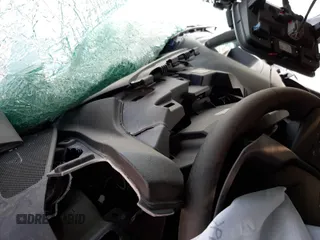 2021 GMC Sierra 1500 Denali z VIN 3GTU9FET8MG378713, wystawiony jako Copart lot #57685721 z przebiegiem Nie podano mil oraz Szkoda całkowita • Salvage title. Historia ofert i sprzedaży dostępna na DreamBid. Obrazek 8.