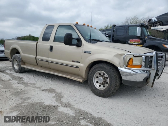2000 Ford F-250 XL z VIN 1FTNX20F7YEE48249, wystawiony jako Copart lot #49073254 z przebiegiem 162 954 mil mil oraz Czysty tytuł • Clean title. Historia ofert i sprzedaży dostępna na DreamBid. Obrazek 4.