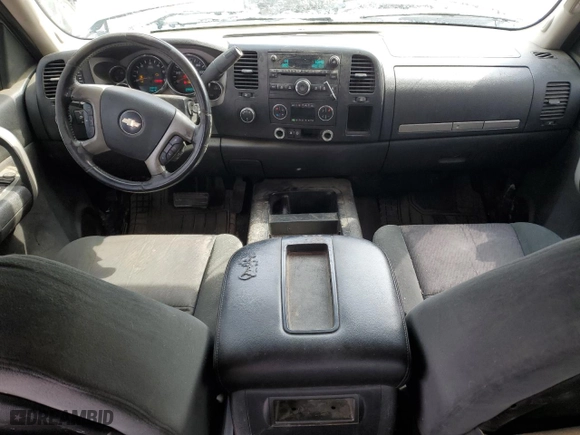 2007 Chevrolet Silverado 1500 LTZ with VIN 2GCEK13M571659095, listed as a Copart auction lot 45186225 with 200,744 mi miles and Salvage Title. Bid and sale history available at carsss.com. Image 8.