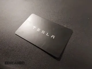 2020 Tesla Model 3 Performance z VIN 5YJ3E1EC3LF641768, wystawiony jako IAAI lot #41542615 z przebiegiem 43 343 mil mil oraz . Historia ofert i sprzedaży dostępna na DreamBid. Obrazek 11.