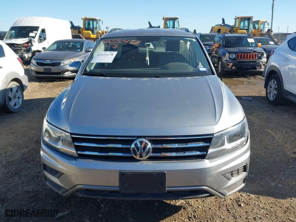 2020 Volkswagen Tiguan SE with VIN 3VV2B7AX4LM081188, listed as a IAAI auction lot 41655478 with 63,593 mi miles. Bid and sale history available at carsss.com. Image 12.
