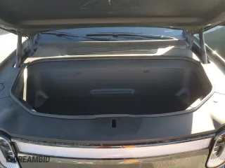 2022 Rivian R1T Launch Edition with VIN 7FCTGAAL3NN003101, listed as a Copart auction lot 85602634 with 17,189 mi miles and Salvage Title. Bid and sale history available at carsss.com. Image 11.