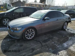 2009 BMW 3 Series 335i xDrive with VIN WBAWC73529E068704, listed as a Copart auction lot 45873805 with 72,303 mi miles and Salvage Title. Bid and sale history available at carsss.com. Image 1.