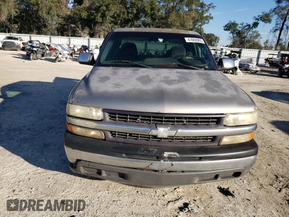 2000 Chevrolet Silverado 2500 LS with VIN 1GCFC29U5YE418894, listed as a Copart auction lot 41668905 with 369,583 mi miles and Salvage Title. Bid and sale history available at carsss.com. Image 5.