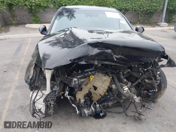 2019 Kia Optima EX with VIN 5XXGU4L14KG290842, listed as a IAAI auction lot 42030617 with Not Provided miles and . Bid and sale history available at carsss.com. Image 6.
