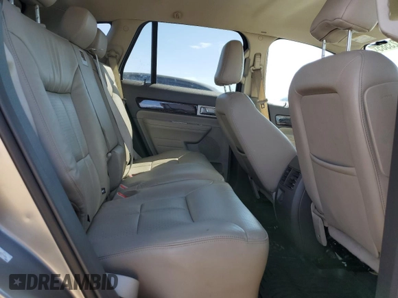 2008 Lincoln MKX with VIN 2LMDU68C88BJ07055, listed as a Copart auction lot 52823585 with 150,818 mi miles and Salvage Title. Bid and sale history available at DreamBid. Image 11.