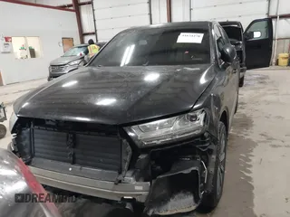 2017 Audi Q7 Premium Plus z VIN WA1LAAF78HD026784, wystawiony jako IAAI lot #41674278 z przebiegiem 108 036 mil mil oraz . Historia ofert i sprzedaży dostępna na DreamBid. Obrazek 12.