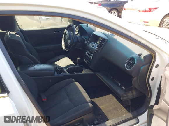 2014 Nissan Maxima S with VIN 1N4AA5AP3EC487524, listed as a IAAI auction lot 42069040 with 178,024 mi miles and . Bid and sale history available at DreamBid. Image 5.