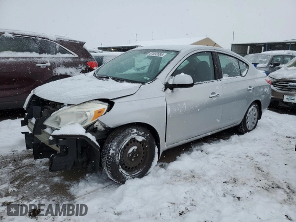 2013 Nissan Versa S with VIN 3N1CN7AP0DL895634, listed as a Copart auction lot 87633665 with 80,053 mi miles and Salvage title. Bid and sale history available at DreamBid. Image 1.