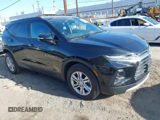 2020 Chevrolet Blazer LT z VIN 3GNKBJRS4LS545944, wystawiony jako IAAI lot #42670500 z przebiegiem 75 844 mil mil oraz . Historia ofert i sprzedaży dostępna na DreamBid. Obrazek 1.