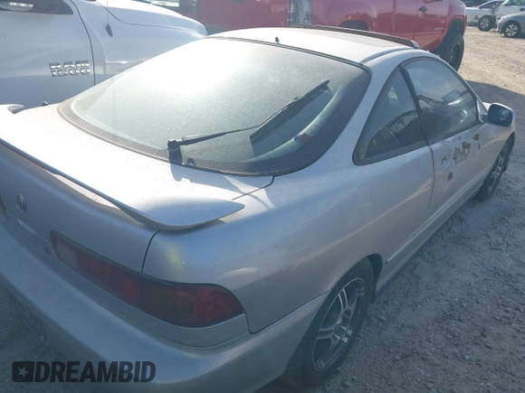1996 Acura Integra SE with VIN JH4DC4468TS012824, listed as a IAAI auction lot 41598500 with 249,610 mi miles and . Bid and sale history available at DreamBid. Image 4.