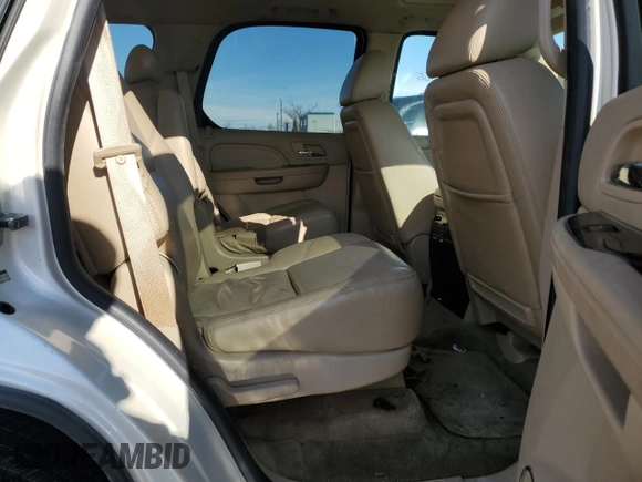 2009 Cadillac Escalade z VIN 1GYFK23299R246710, wystawiony jako Copart lot #41768465 z przebiegiem 110 225 mil mil oraz Czysty tytuł • Clean title. Historia ofert i sprzedaży dostępna na DreamBid. Obrazek 11.