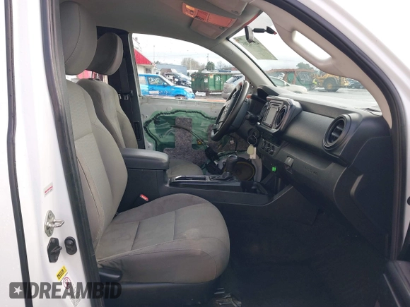 2016 Toyota Tacoma SR with VIN 5TFRX5GN0GX071038, listed as a IAAI auction lot 41176395 with 160,803 mi miles and . Bid and sale history available at DreamBid. Image 5.