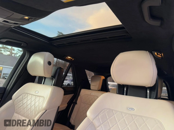 2014 Mercedes-Benz M 550 with VIN 4JGDA7DB0EA408983, listed as a Copart auction lot 42161095 with 115,482 mi miles and Clean Title. Bid and sale history available at carsss.com. Image 9.
