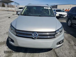 2012 Volkswagen Tiguan LE with VIN WVGAV7AX7CW525273, listed as a Copart auction lot 46176415 with 155,851 mi miles and Clean Title. Bid and sale history available at DreamBid. Image 6.