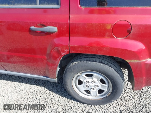 2007 Jeep Patriot Sport with VIN 1J8FT28W77D401093, listed as a IAAI auction lot 41751851 with 143,445 mi miles and . Bid and sale history available at DreamBid. Image 12.