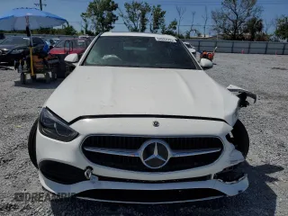 2024 Mercedes-Benz C 300 z VIN W1KAF4GB8RR222009, wystawiony jako Copart lot #54922555 z przebiegiem 5 561 mil mil oraz Szkoda całkowita • Salvage title. Historia ofert i sprzedaży dostępna na DreamBid. Obrazek 5.