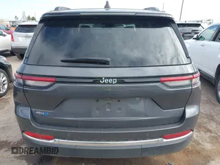 2024 Jeep Grand Cherokee with VIN 1C4RJYB62R8958365, listed as a IAAI auction lot 42553595 with 43,004 mi miles and . Bid and sale history available at DreamBid. Image 16.