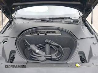 2021 Polestar 2 Launch Edition z VIN LPSED3KA9ML019516, wystawiony jako IAAI lot #41901075 z przebiegiem 32 468 mil mil oraz . Historia ofert i sprzedaży dostępna na DreamBid. Obrazek 10.