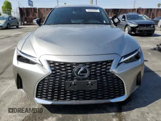 2022 Lexus IS 300 with VIN JTHDA1D27N5119009, listed as a Copart auction lot 54622045 with 9,122 mi miles and Salvage title. Bid and sale history available at DreamBid. Image 5.