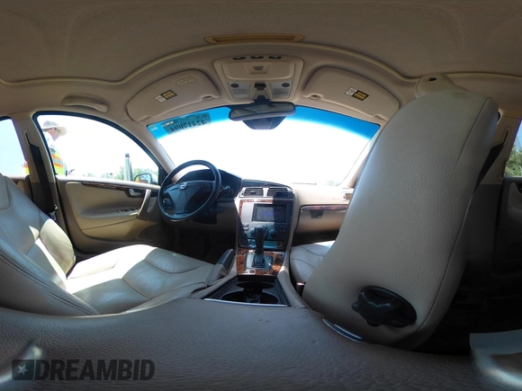 2005 Volvo S60 с VIN YV1RS592952441652, выставлен на аукционе IAAI как лот 42417094 с пробегом 174 894 миль миль и . История ставок и продаж доступна на DreamBid. Изображение 20.
