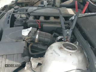 2000 BMW 5 Series 528i с VIN WBADM6342YGU08684, выставлен на аукционе IAAI как лот 43297679 с пробегом 267 174 миль миль и . История ставок и продаж доступна на DreamBid. Изображение 19.