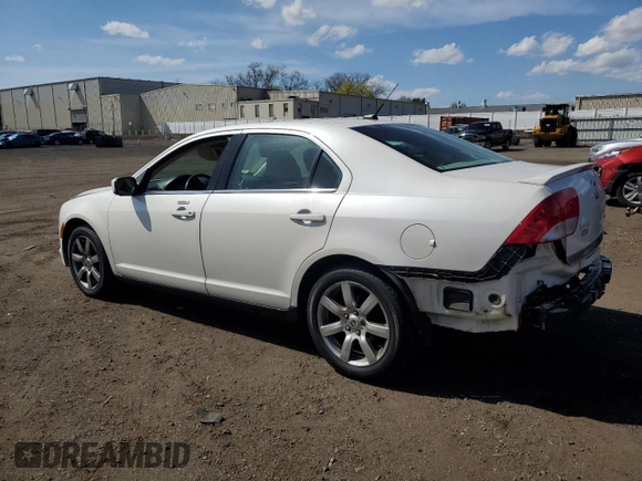 2010 Mercury Milan Premier z VIN 3MEHM0JA9AR620795, wystawiony jako Copart lot #54304525 z przebiegiem 127 422 mil mil oraz Szkoda całkowita • Salvage title. Historia ofert i sprzedaży dostępna na DreamBid. Obrazek 2.