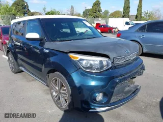 2018 Kia Soul + with VIN KNDJP3A52J7593333, listed as a IAAI auction lot 41709209 with 41,823 mi miles. Bid and sale history available at carsss.com. Image 1.