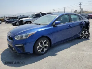 2021 Kia Forte FE with VIN 3KPF24AD4ME385962, listed as a Copart auction lot 62285835 with 73,595 mi miles and Salvage title. Bid and sale history available at DreamBid. Image 1.