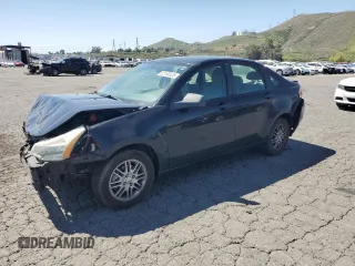 2011 Ford Focus SE with VIN 1FAHP3FN0BW111446, listed as a Copart auction lot 52160325 with 161,892 mi miles and Salvage Title. Bid and sale history available at carsss.com. Image 1.